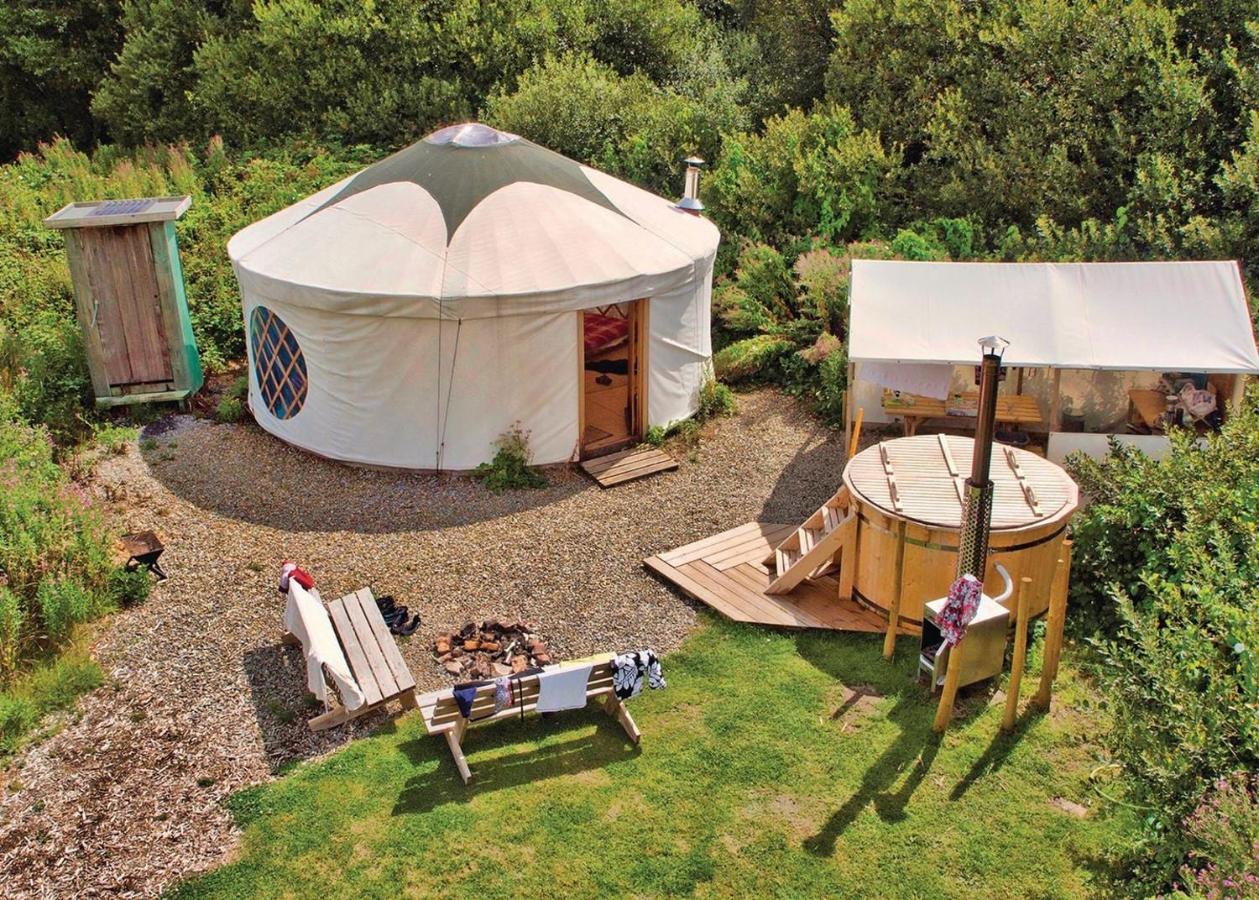 Florence Springs Glamping Gumfreston Zewnętrze zdjęcie